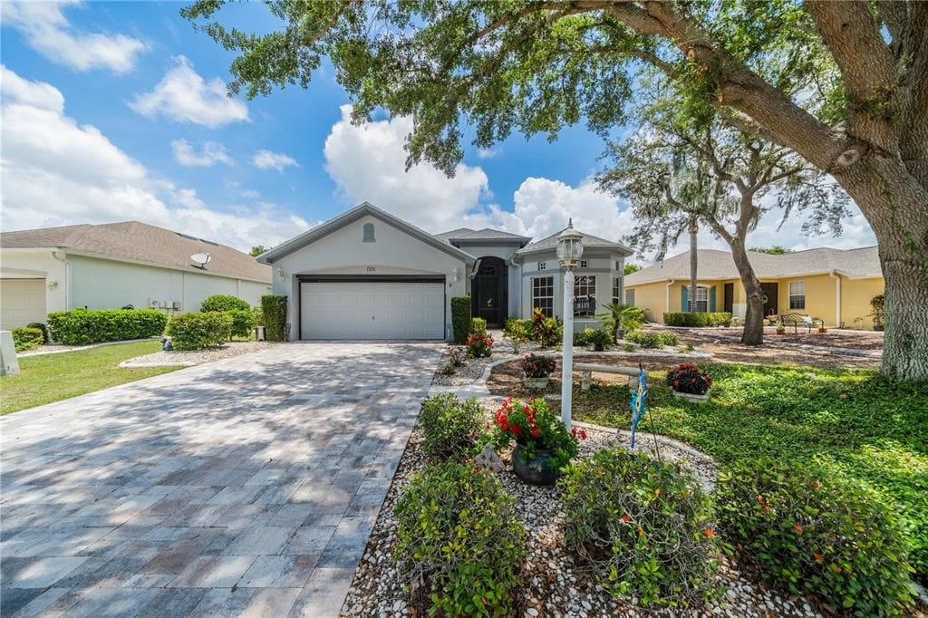 1324 MISTY GREENS DRIVE SUN CITY CENTER, FL 33573