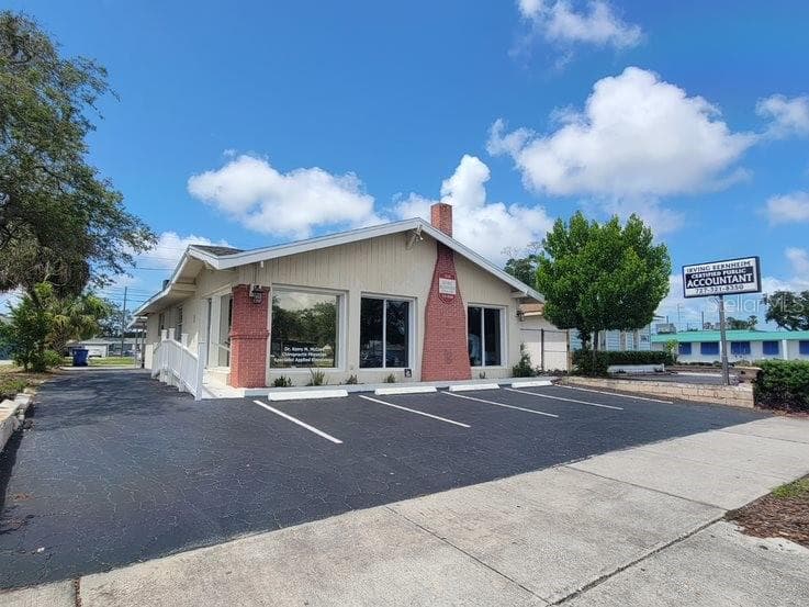 3848 CENTRAL AVENUE ST PETERSBURG, FL 33711