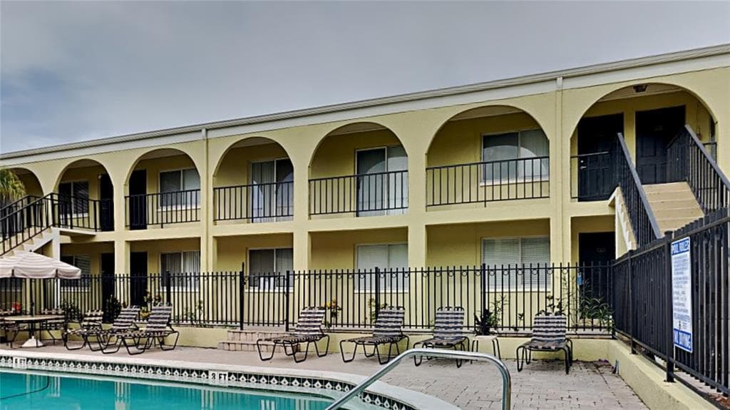 3206 W AZEELE STREET UNIT 203 TAMPA, FL 33609