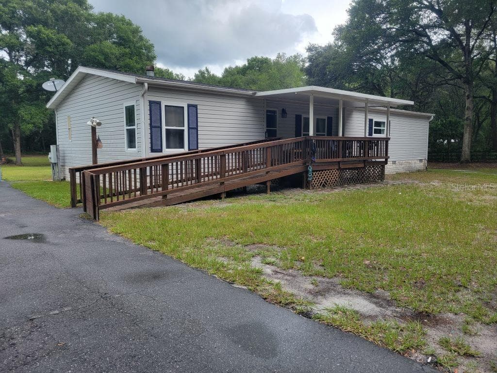 3339 SE HIGHWAY 42 SUMMERFIELD, FL 34491