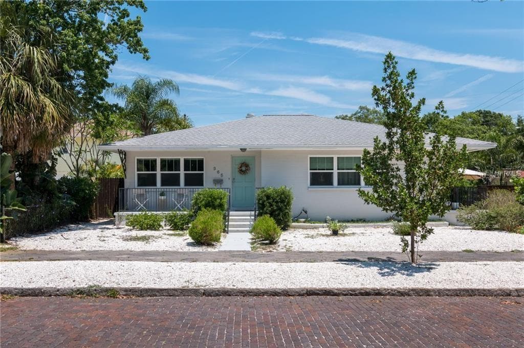 365 14TH AVENUE NE ST PETERSBURG, FL 33704