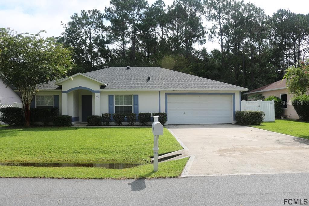 195 PALMWOOD DRIVE PALM COAST, FL 32164