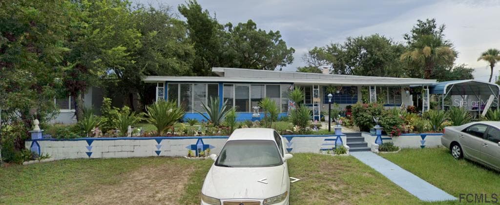 1328 HILLCREST DRIVE DAYTONA BEACH, FL 32114