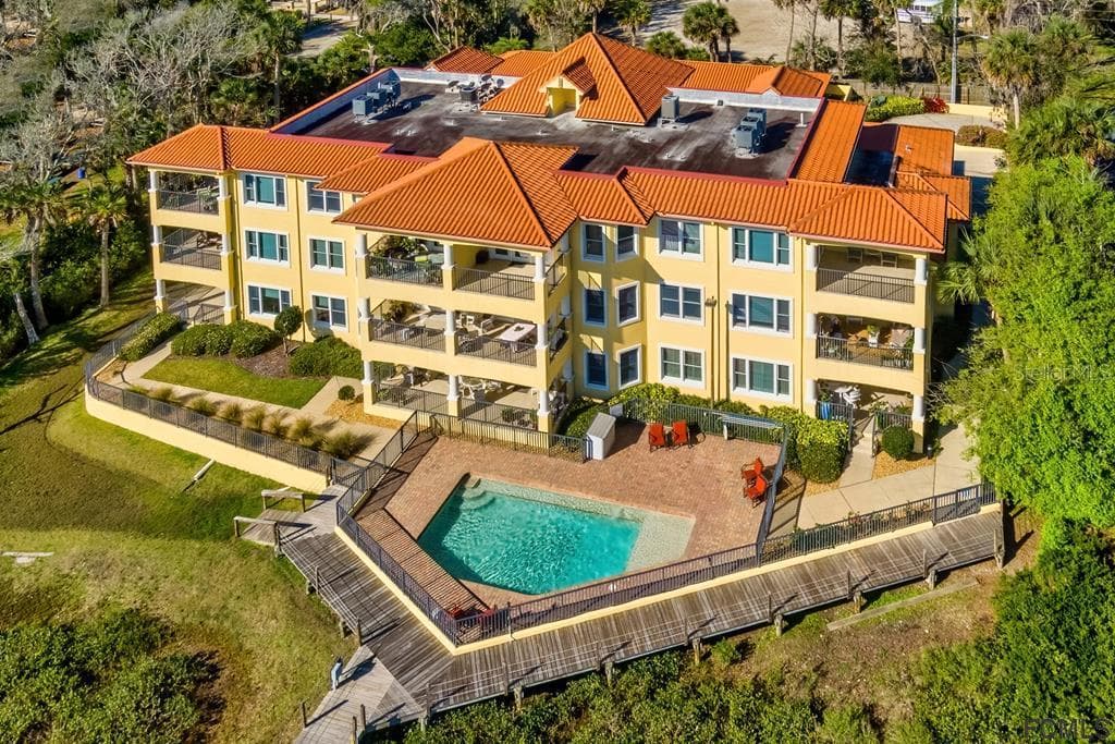 1 RADIO ROAD UNIT 202 ST AUGUSTINE, FL 32084