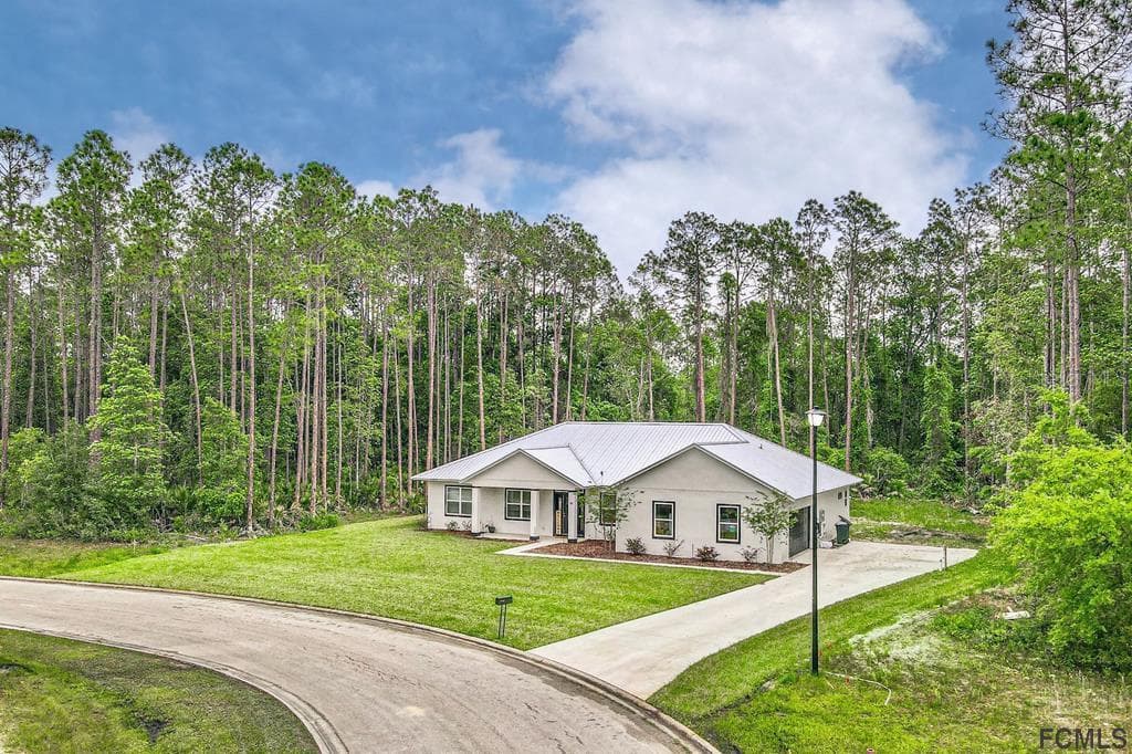 407 NEWCASTLE ROAD PALATKA, FL 32177