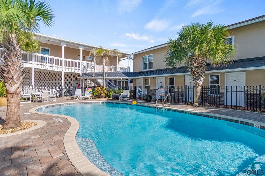 301 CENTRAL AVENUE S UNIT 5 FLAGLER BEACH, FL 32136