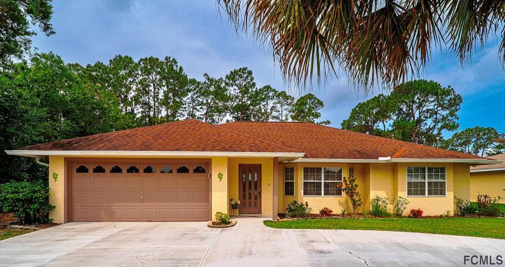 2 WATERBURY PLACE PALM COAST, FL 32164