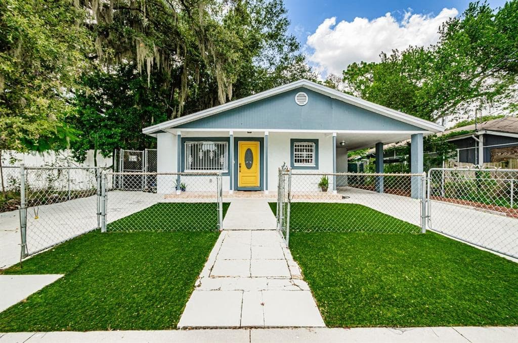 4234 E CAYUGA STREET TAMPA, FL 33610