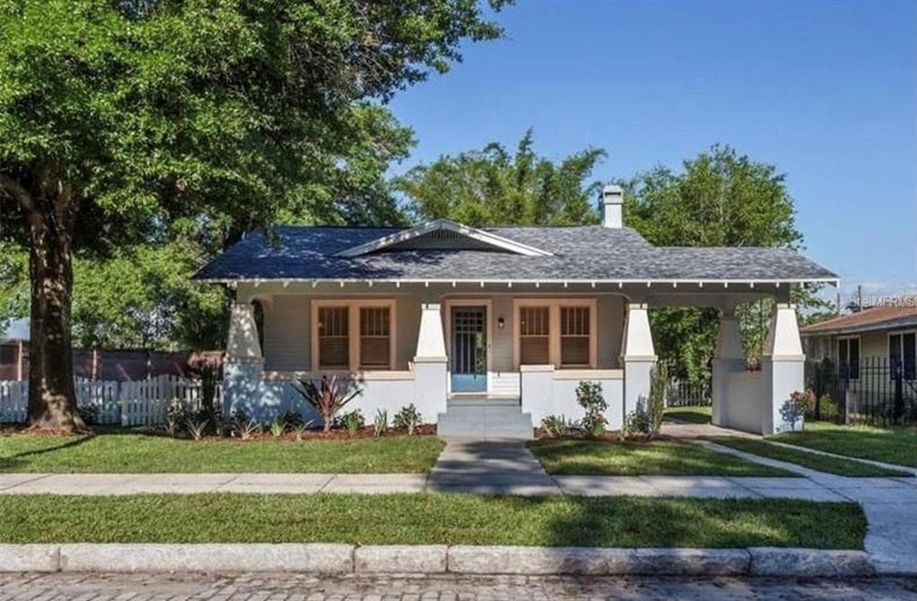 5406 N SUWANEE AVENUE TAMPA, FL 33604