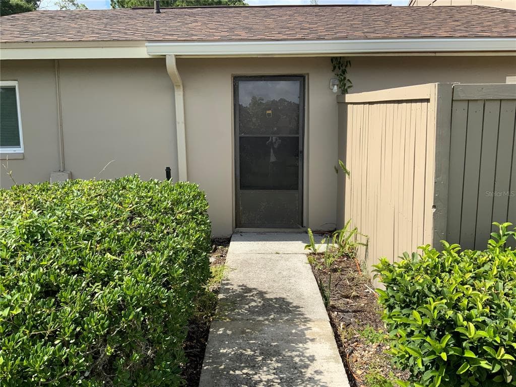 7924 CITRUS DRIVE TEMPLE TERRACE, FL 33637