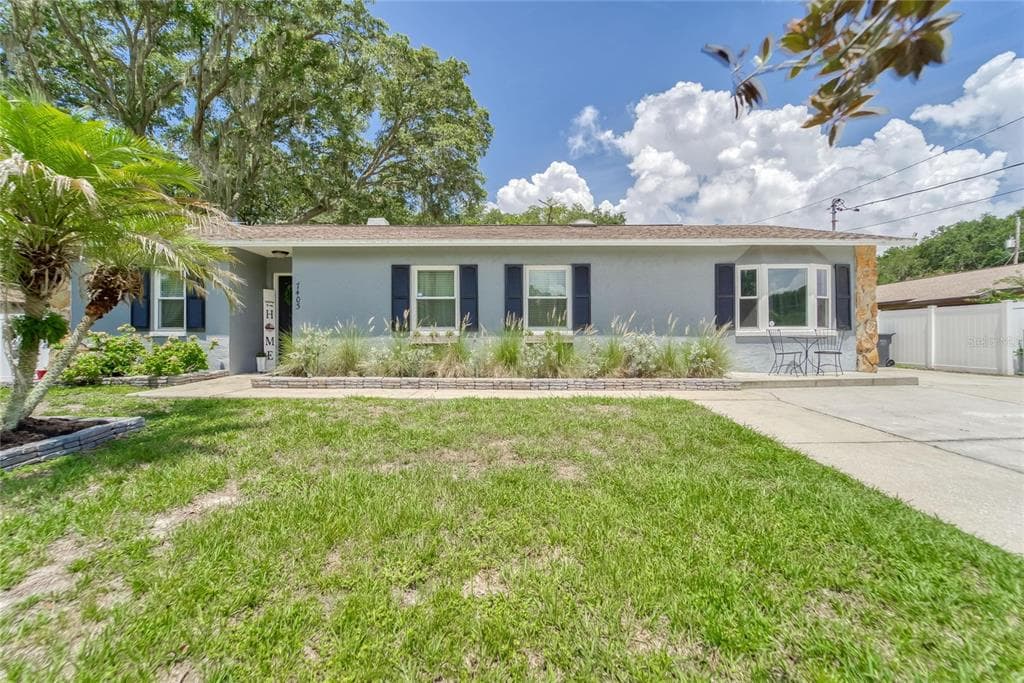 7403 PROVIDENCE ROAD RIVERVIEW, FL 33578