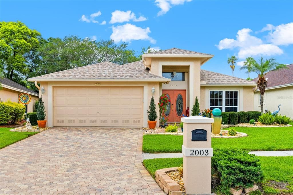 2003 AVALON COVE COURT BRANDON, FL 33511
