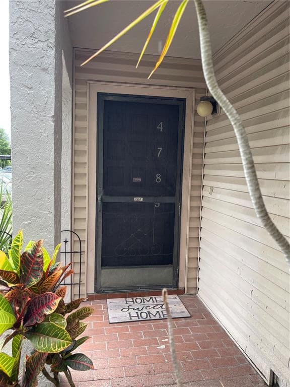 4789 PURITAN CIRCLE UNIT 4789 TAMPA, FL 33617