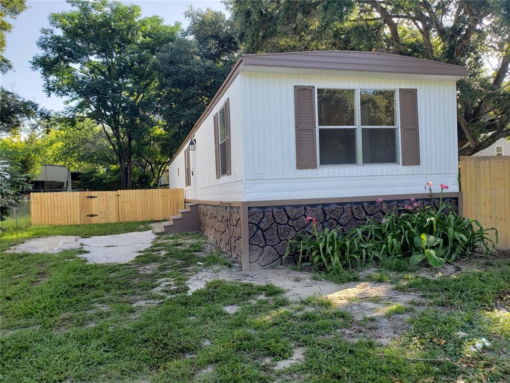 21347 CANAL DRIVE BROOKSVILLE, FL 34601