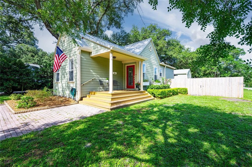 4310 N OLA AVENUE TAMPA, FL 33603