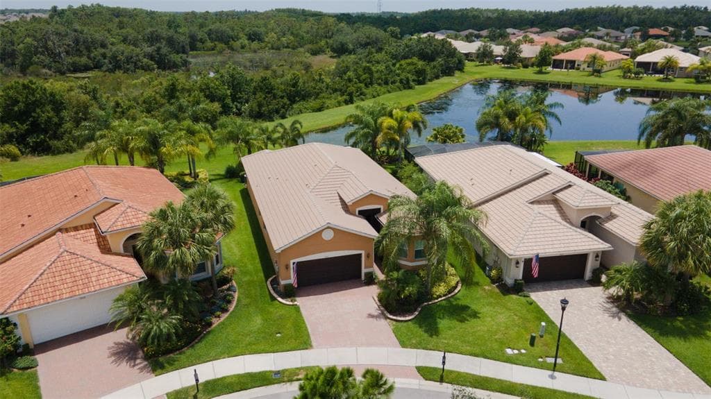 5017 CRYSTAL BEACH DRIVE WIMAUMA, FL 33598