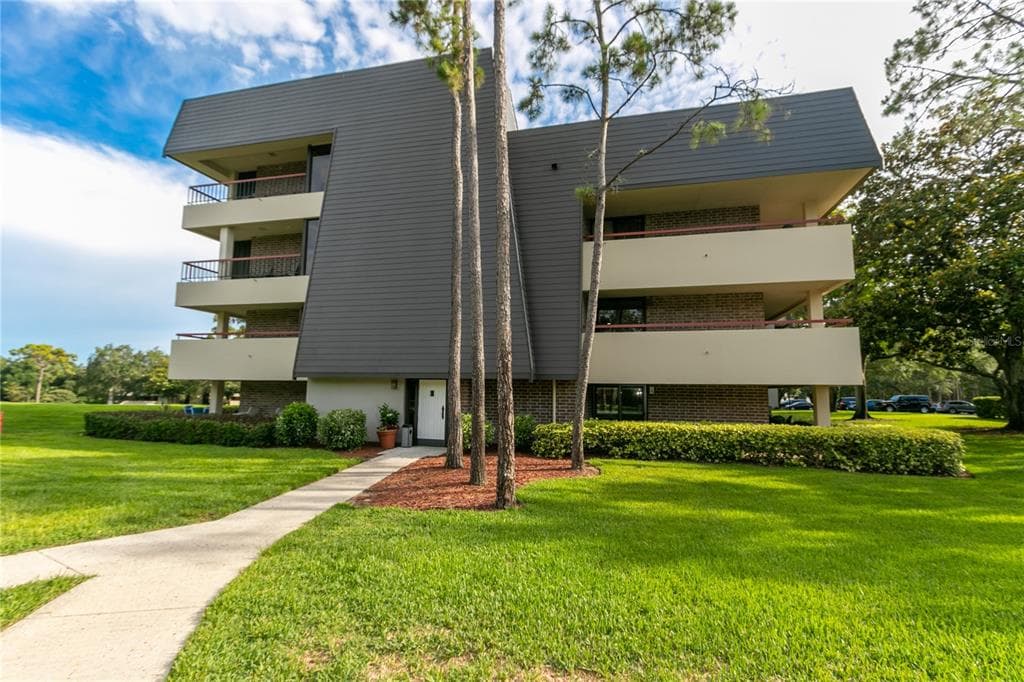 36750 US HIGHWAY 19 N UNIT 15-103
