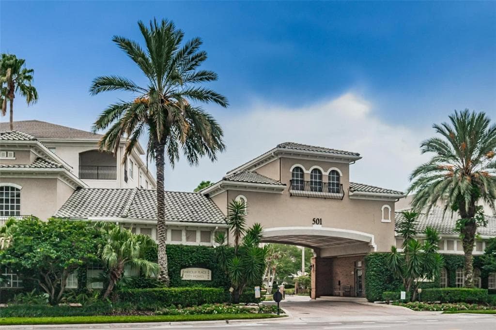 501 KNIGHTS RUN AVENUE UNIT 1236 TAMPA, FL 33602