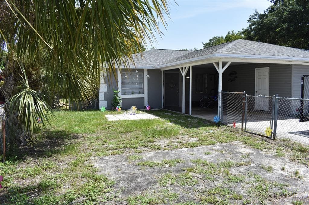 107 60TH AVENUE DRIVE E UNIT A BRADENTON, FL 34203
