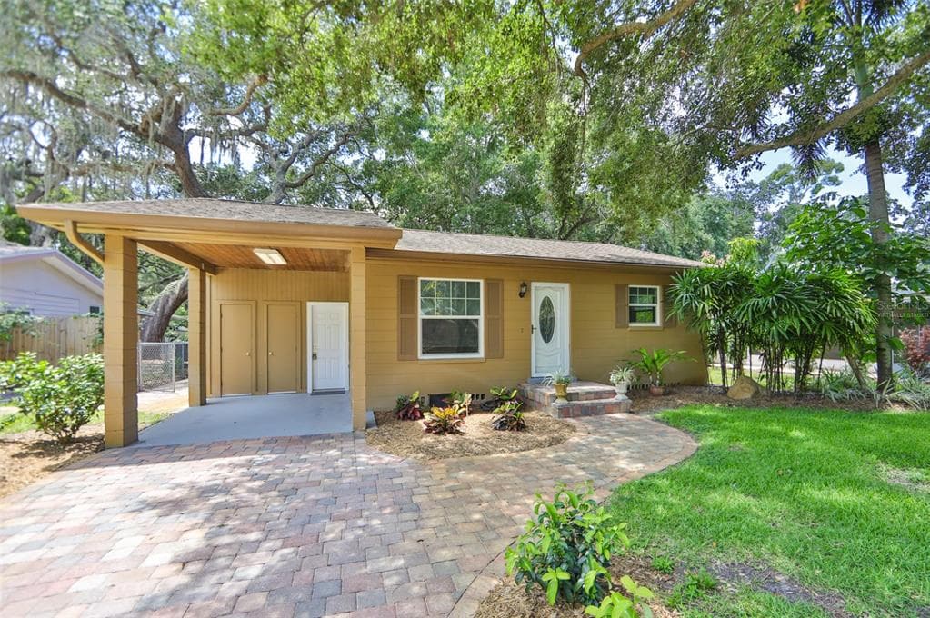 1617 EDNA AVENUE LARGO, FL 33770