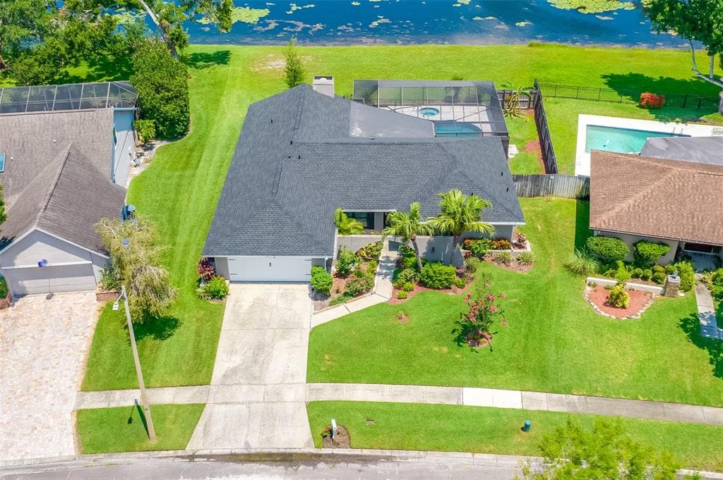14034 ELLESMERE DRIVE TAMPA, FL 33624