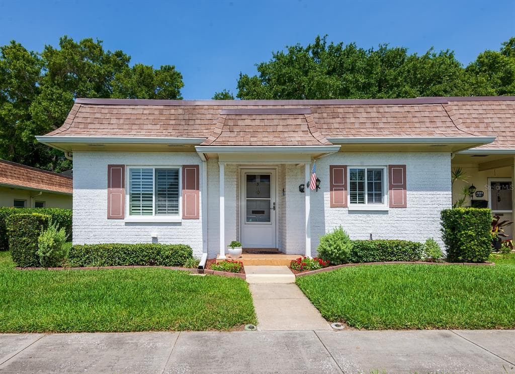 1669 S LAKE AVENUE UNIT 3 CLEARWATER, FL 33756
