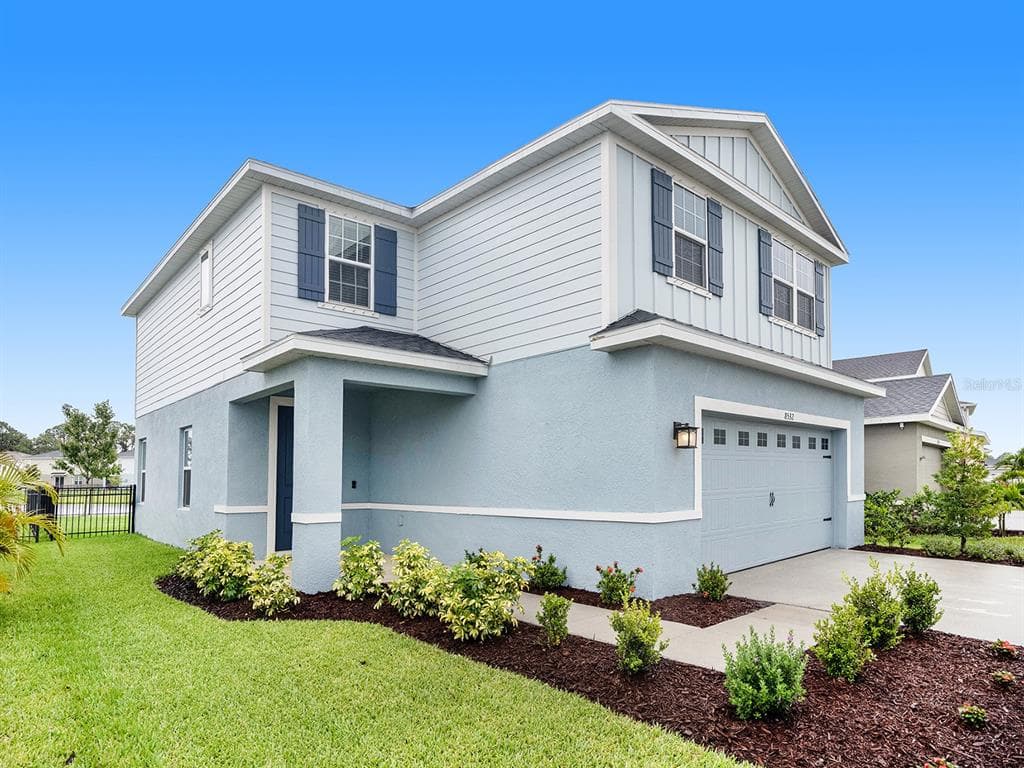 8532 RAIN LILY CROSSING PARRISH, FL 34219