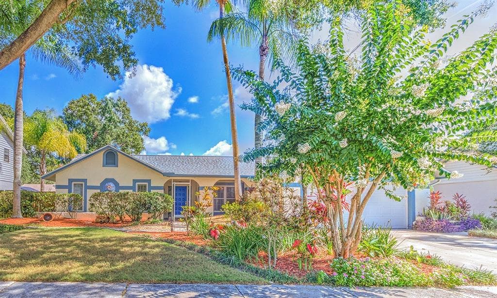1620 SHADY LEAF DRIVE VALRICO, FL 33596