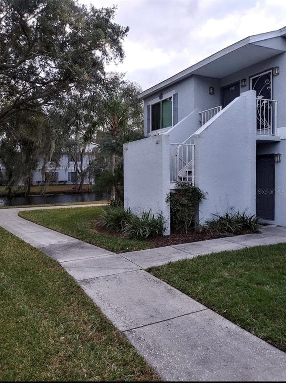 4127 DOLPHIN DRIVE UNIT 4127 TAMPA, FL 33617