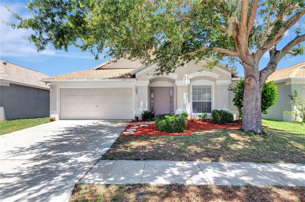 10327 HUNTERS HAVEN BOULEVARD RIVERVIEW, FL 33578