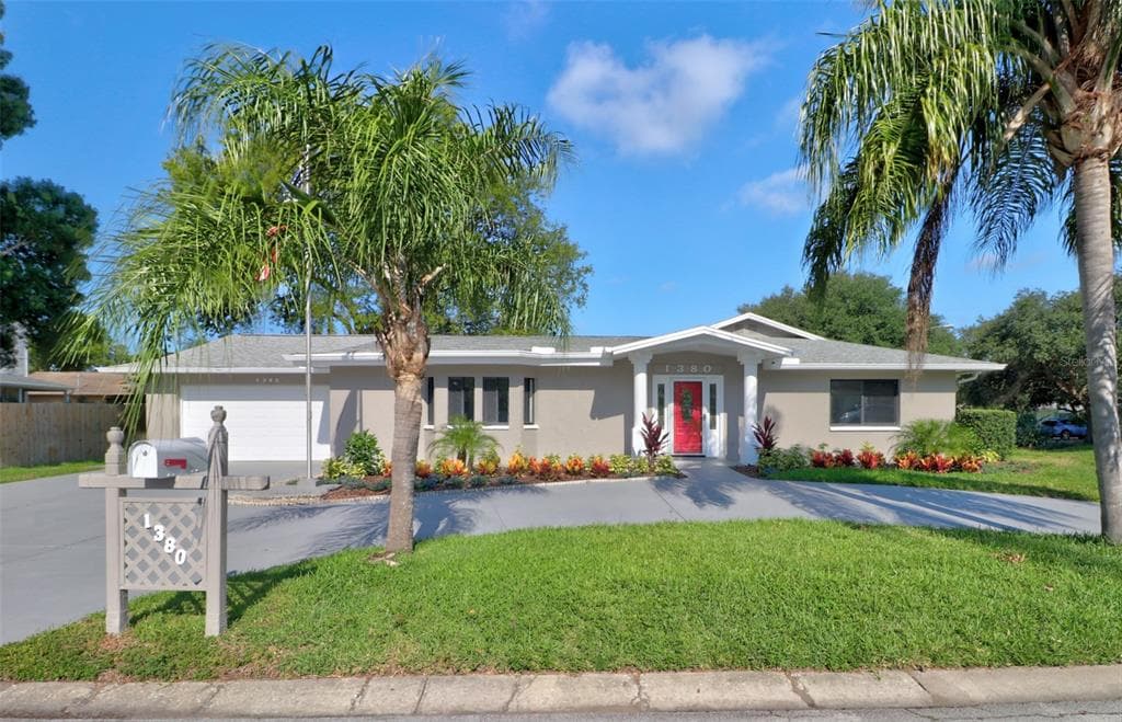 1380 S DUNCAN AVENUE CLEARWATER, FL 33756