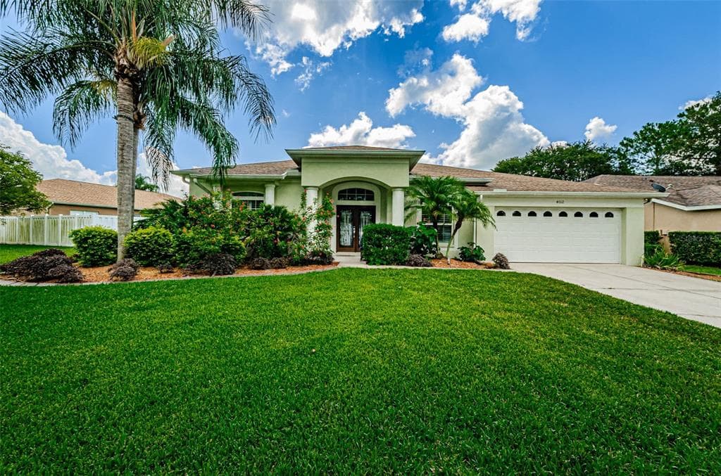 4012 VESSEL COURT LAND O LAKES, FL 34639