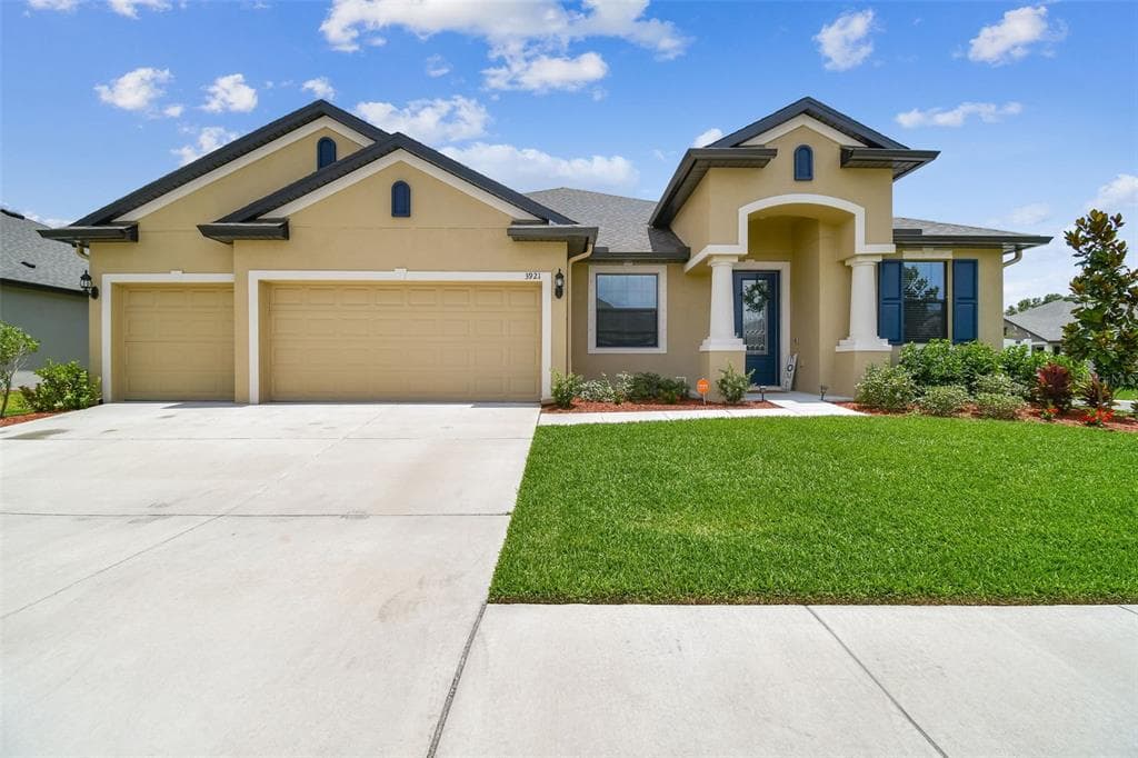 3921 SALIDA DELSOL DRIVE SUN CITY CENTER, FL 33573