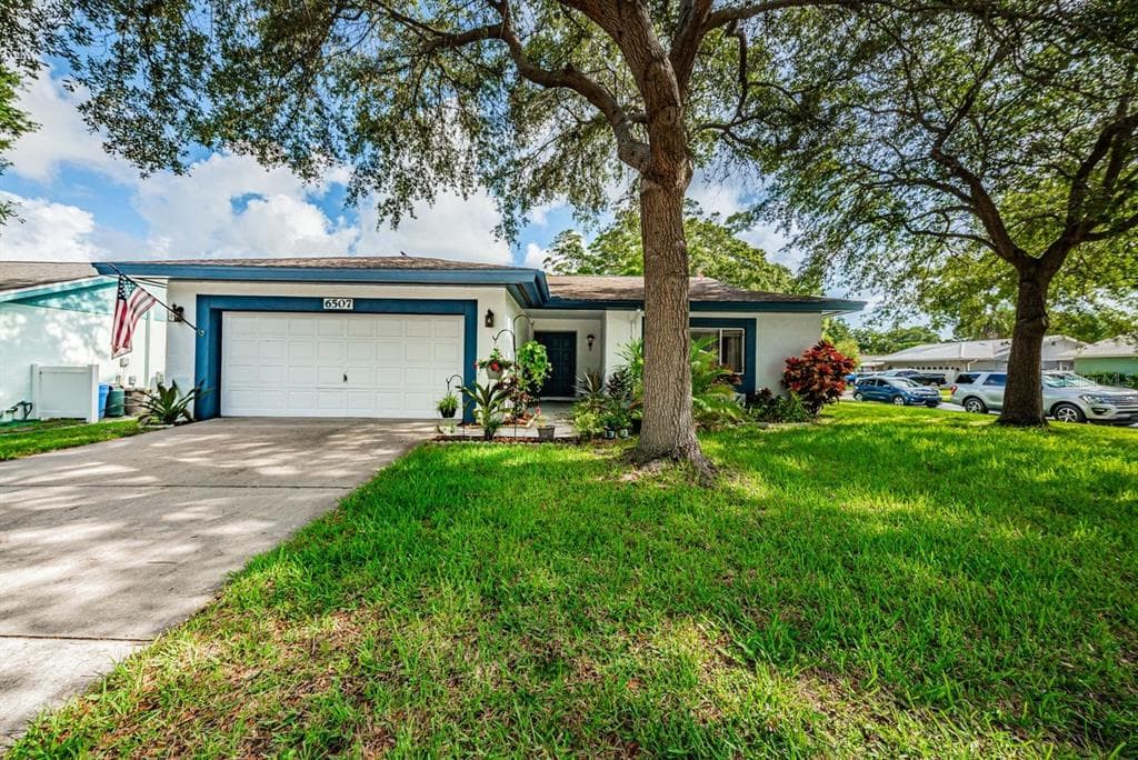 6507 107TH TERRACE N PINELLAS PARK, FL 33782