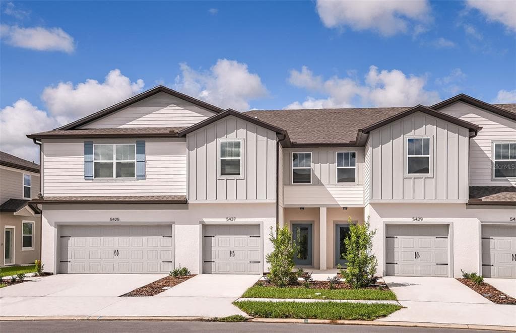 5427 ELMVIEW CROSSING WESLEY CHAPEL, FL 33545