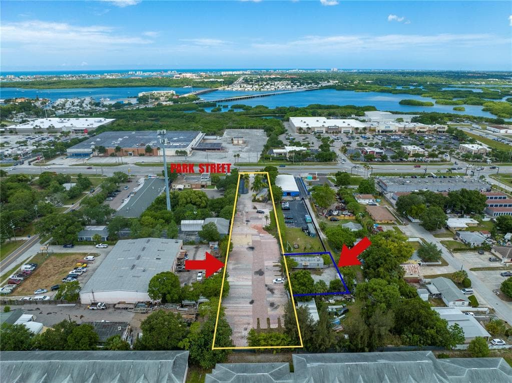 4685 PARK STREET N ST PETERSBURG, FL 33709