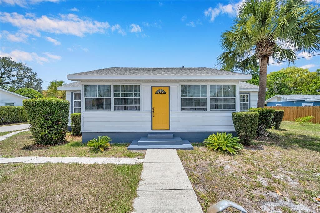 1564 S MICHIGAN AVENUE CLEARWATER, FL 33756