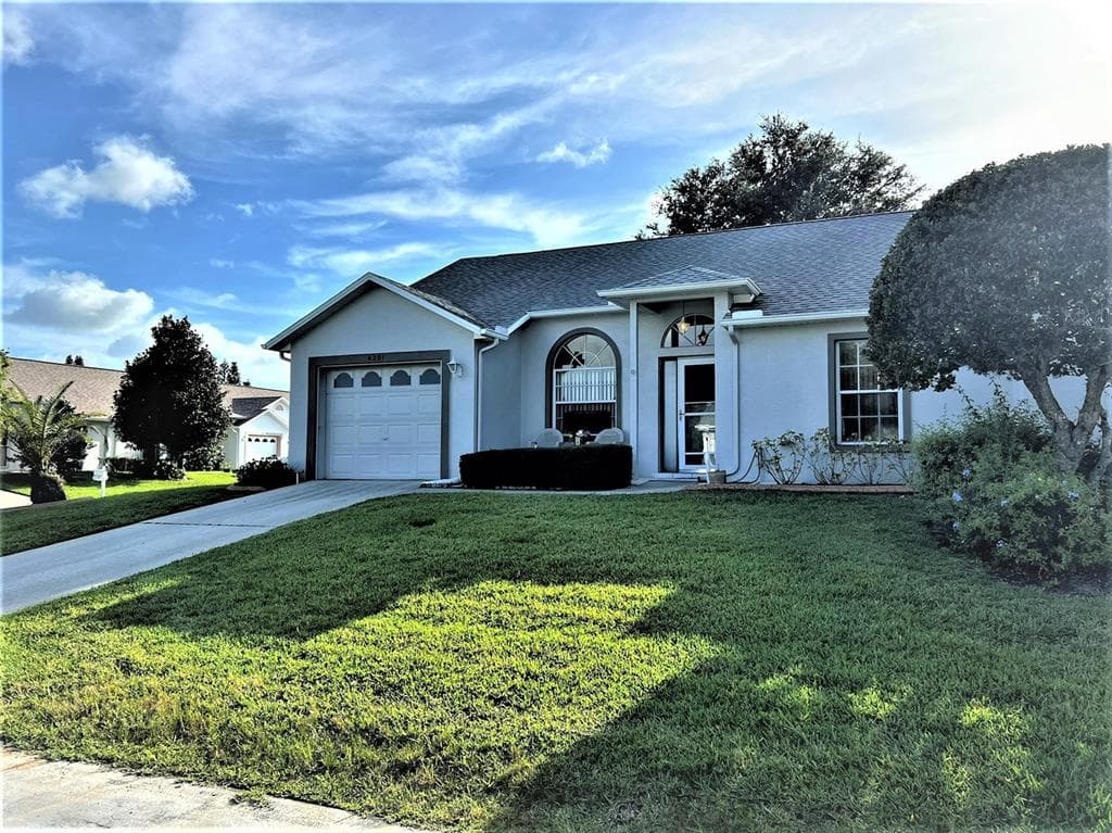 4201 PRADO LANE NEW PORT RICHEY, FL 34655