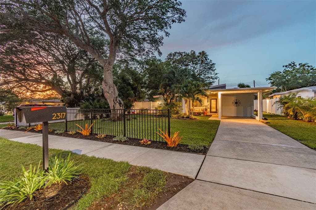 2317 13TH AVENUE SW LARGO, FL 33770