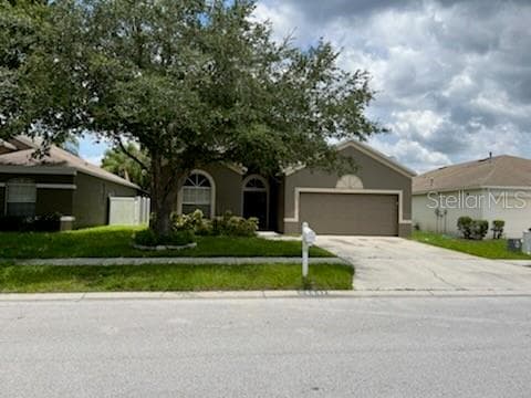 24447 BREEZY OAK COURT