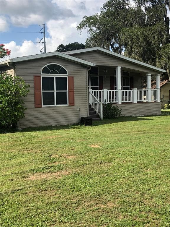 9822 REYLINDA AVENUE THONOTOSASSA, FL 33592