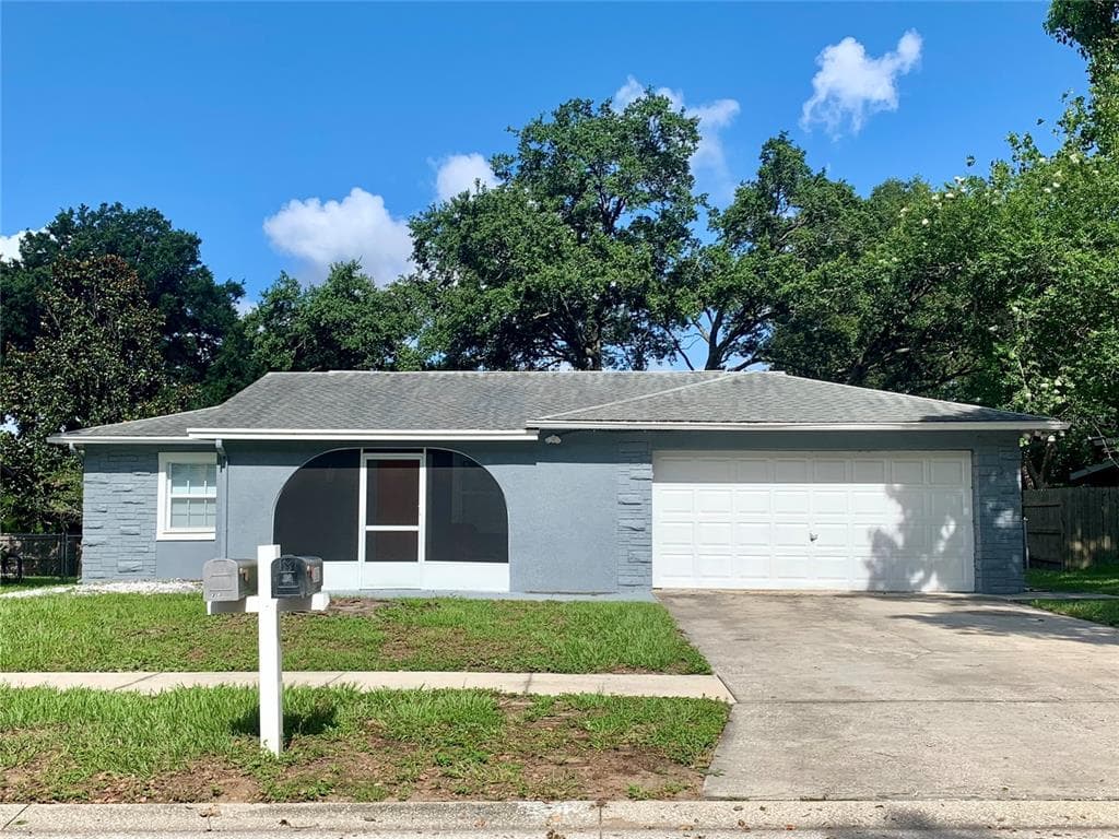 2803 LINDEN TREE STREET