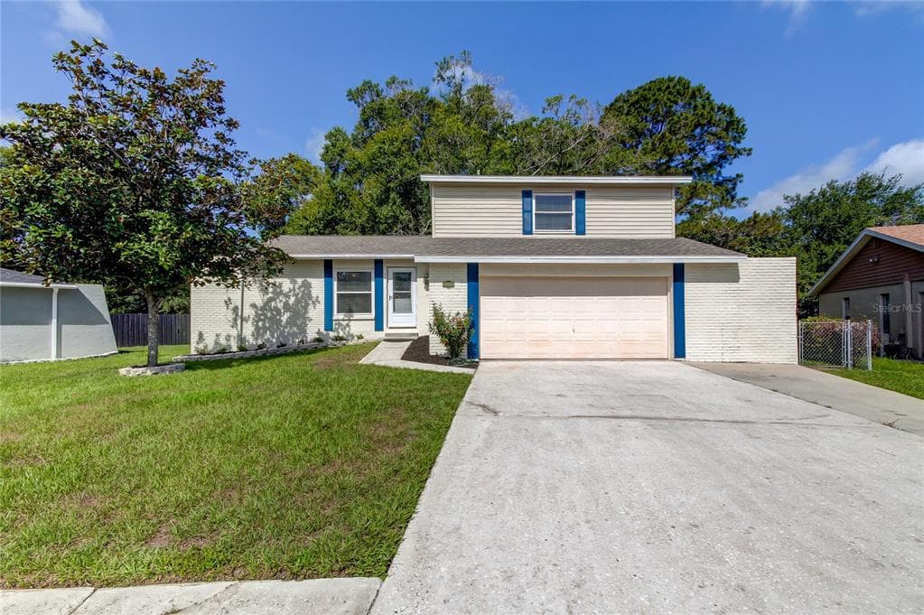 5464 PENTAIL CIRCLE TAMPA, FL 33625
