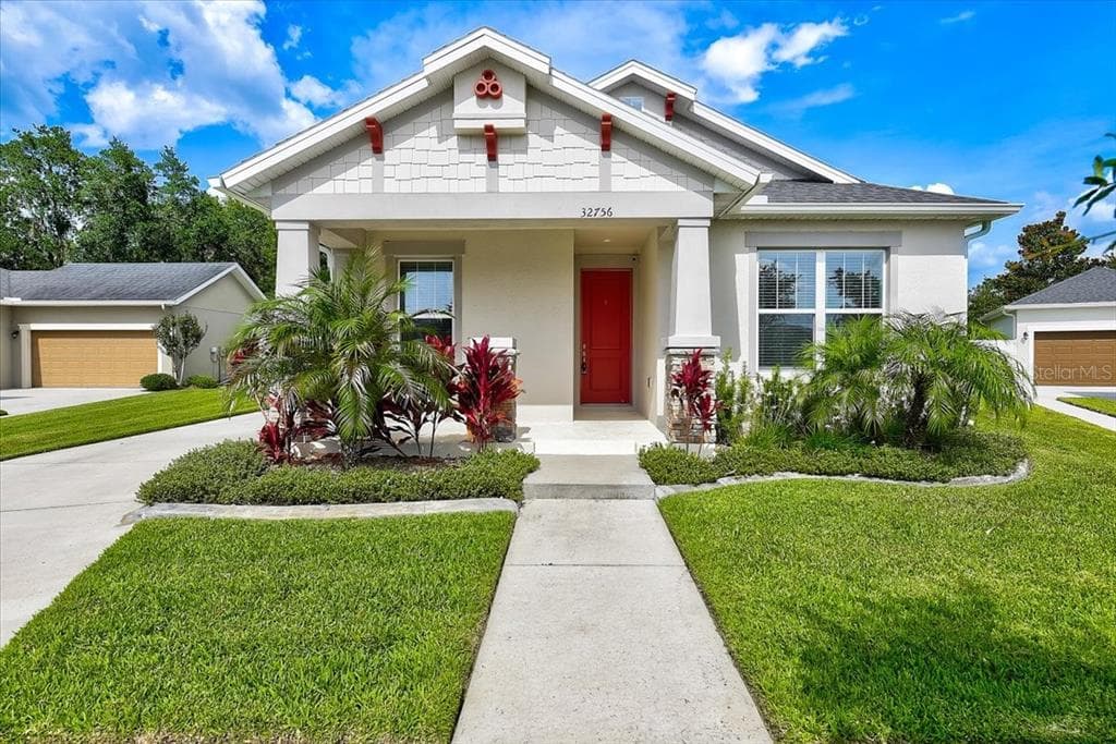 32756 COLDWATER CREEK LOOP WESLEY CHAPEL, FL 33545