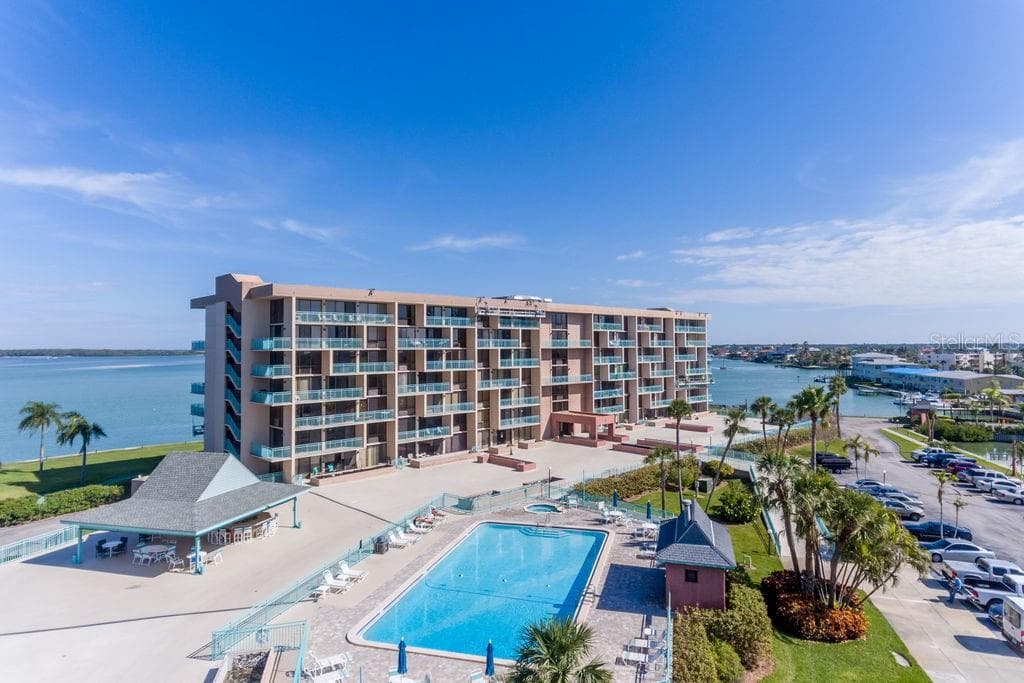 1 KEY CAPRI UNIT 213E TREASURE ISLAND, FL 33706