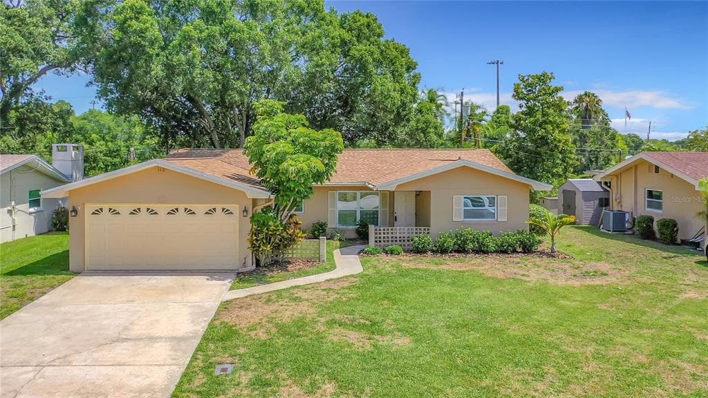 11373 88TH TER SEMINOLE, FL 33772