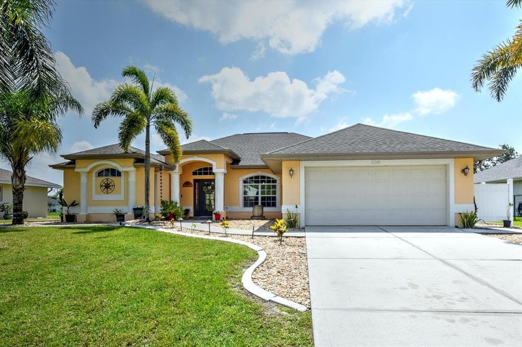 2240 BONN COURT PUNTA GORDA, FL 33983