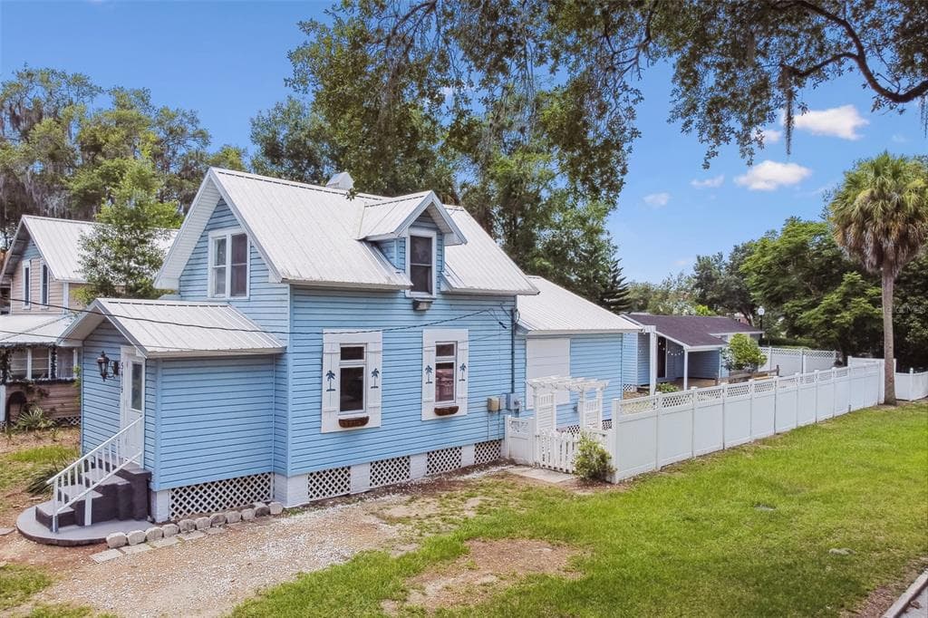 5419 9TH STREET ZEPHYRHILLS, FL 33542