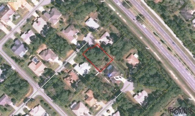 8 WAYSTONE PLACE PALM COAST, FL 32164