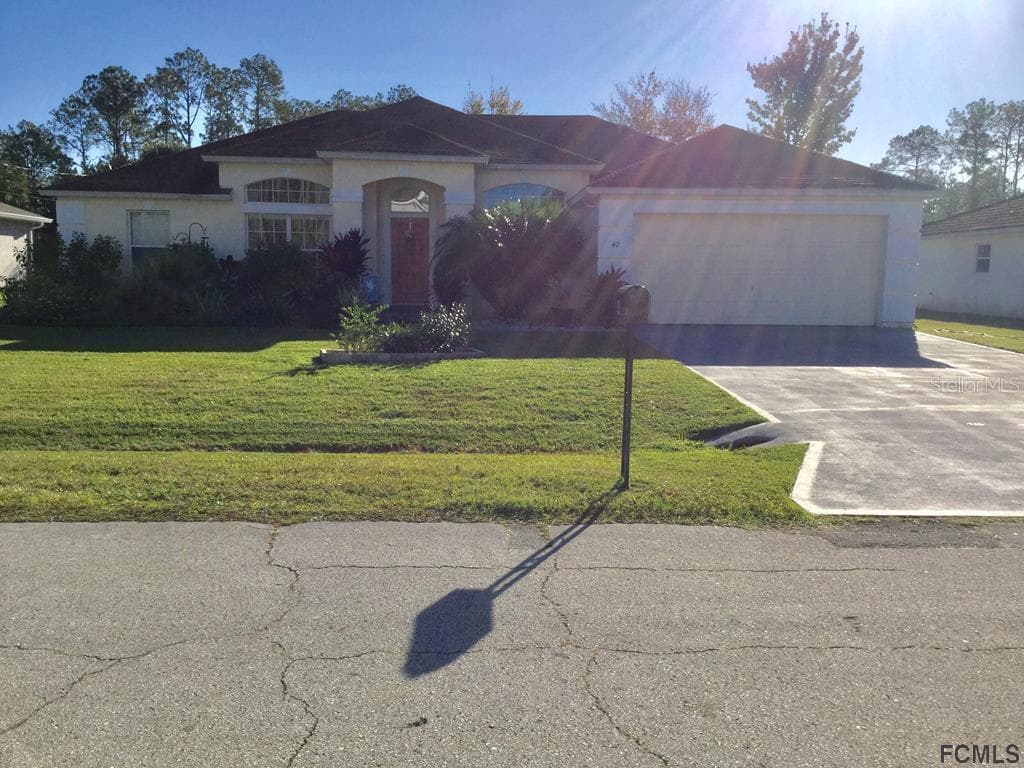 40 RIVERSIDE LANE PALM COAST, FL 32164